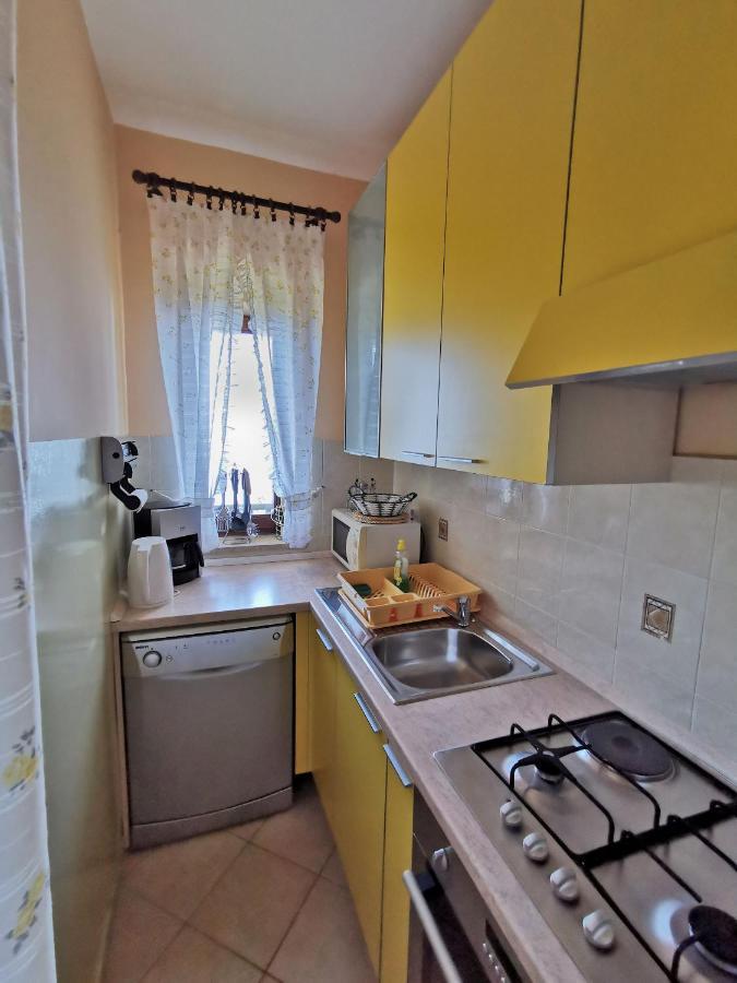 Apartment Delost Lovran Eksteriør billede
